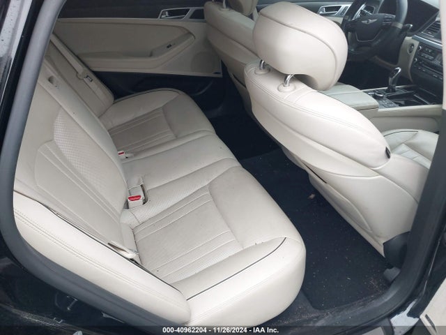Hyundai Genesis 3.8 2016 KMHGN4JE5GU140965 Image 8