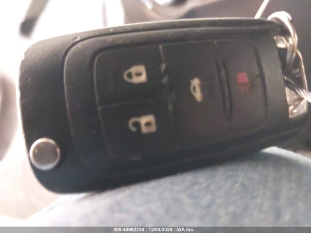 1G1PA5SH9E7455125 Chevrolet Cruze Ls Auto