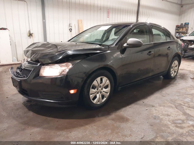 1G1PA5SH9E7455125 Chevrolet Cruze Ls Auto