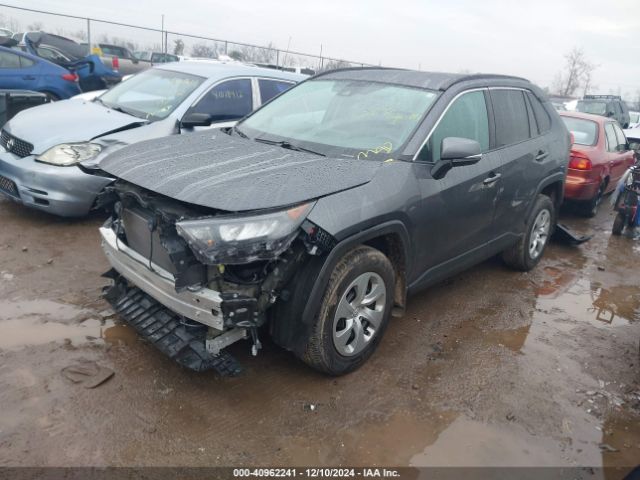 2T3K1RFV1KW051972 Toyota RAV4 LE