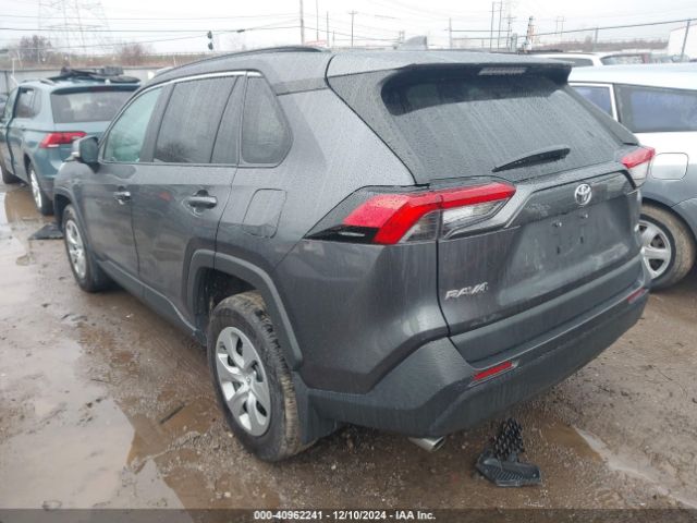 2T3K1RFV1KW051972 Toyota RAV4 LE