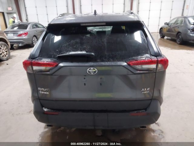 2T3A1RFV7MC249746 Toyota Rav4 Xle Premium