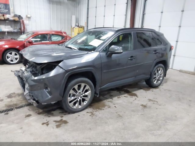 2T3A1RFV7MC249746 Toyota Rav4 Xle Premium