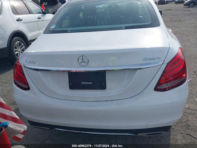 55SWF4KB2HU183685 Mercedes-Benz C 300 4matic/luxury 4matic/sport 4matic