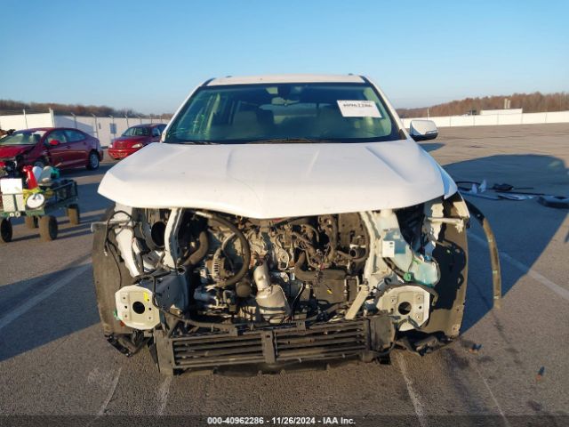 1GNEVGKW0JJ248835 Chevrolet Traverse 1lt