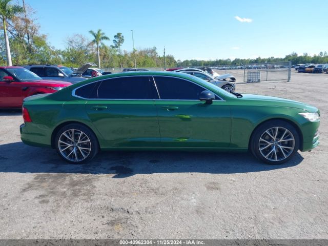 LVY982AK1JP006161 Volvo S90 T5 Momentum