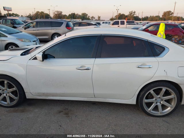 Nissan Altima 2.5 S 2014 1N4AL3AP6EN356820 Image 14