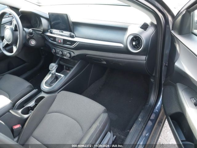 3KPF24AD0NE448668 KIA Forte Lxs