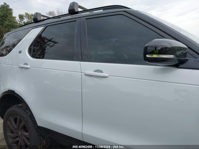 SALRU2RVXL2434031 Land Rover Discovery Landmark Edition