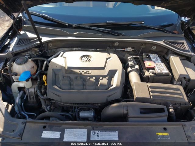 1VWBA7A33JC027939 Volkswagen Passat 2.0t Se