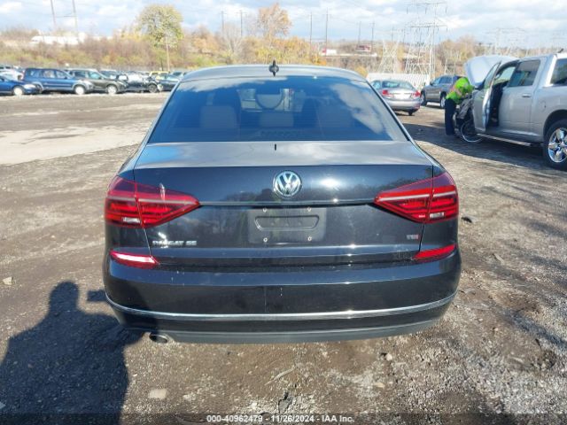 1VWBA7A33JC027939 Volkswagen Passat 2.0t Se