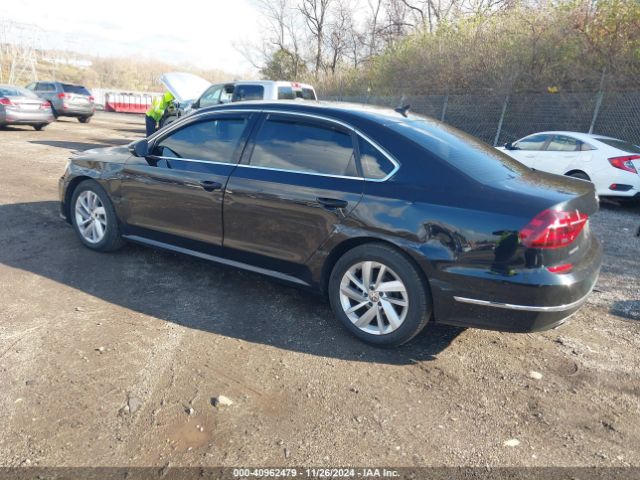 1VWBA7A33JC027939 Volkswagen Passat 2.0t Se