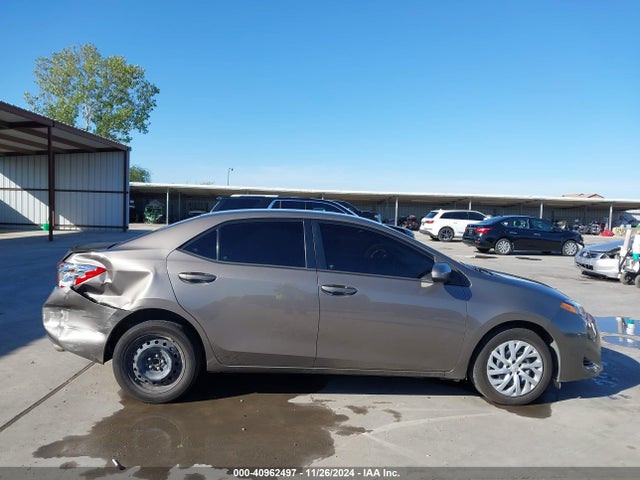 Toyota COROLLA LE 2017 2T1BURHE1HC750929 Image 14