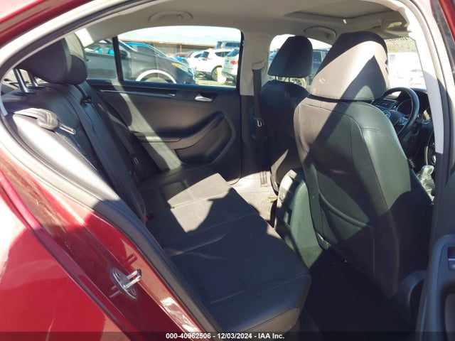 3VWL17AJ7GM309883 Volkswagen Jetta 1.8t Sel