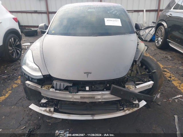 2019 TESLA MODEL 3 5YJ3E1EAXKF173583 Photo 5