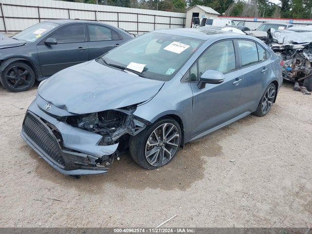 Toyota COROLLA SE 2020 JTDP4RCE3LJ008431 Image 2