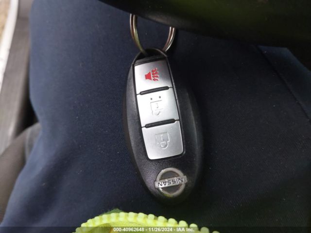 JN8AF5MR7ET351443 Nissan Juke Sv