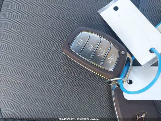 KMHC75LC0NU278971 Hyundai Ioniq Hybrid Se