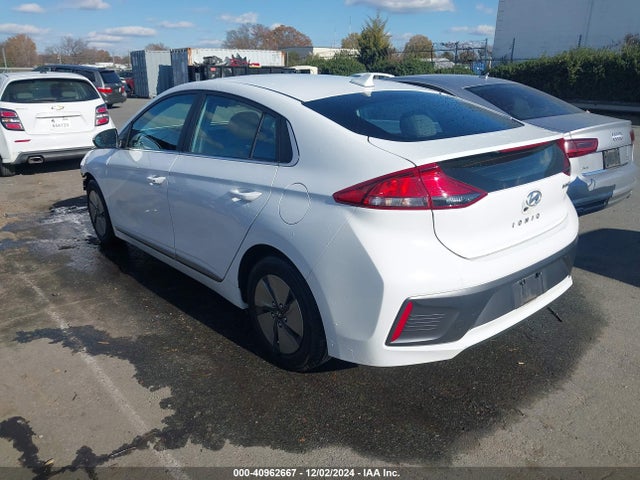 KMHC75LC0NU278971 Hyundai Ioniq Hybrid Se