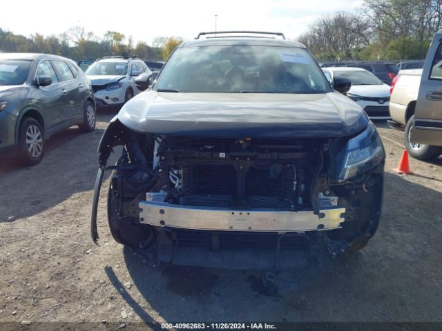5N1DR3DK0PC218464 Nissan Pathfinder Platinum 4wd
