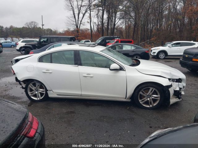YV126MFK0F1361099 Volvo S60 T5 Premier