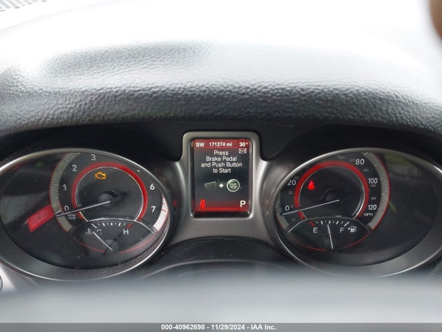3C4PDCGG8ET261040 Dodge Journey Crossroad
