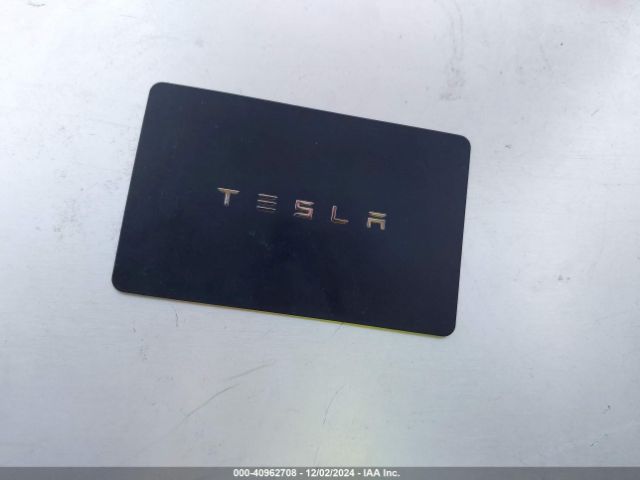 5YJ3E1EA6LF660877 Tesla MODEL 3