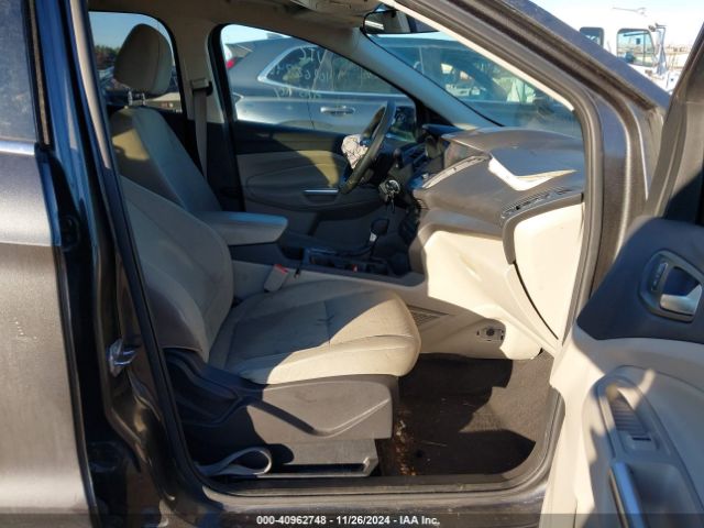 1FMCU0GD2HUD09267 Ford ESCAPE SE