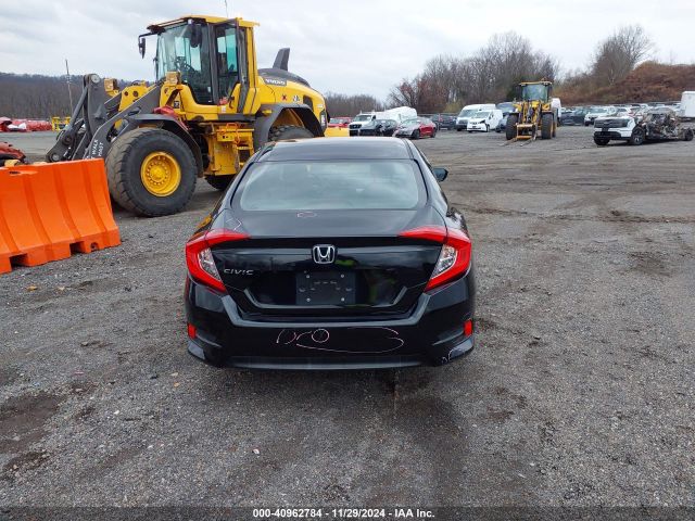 2HGFC2F55HH557981 Honda Civic Lx