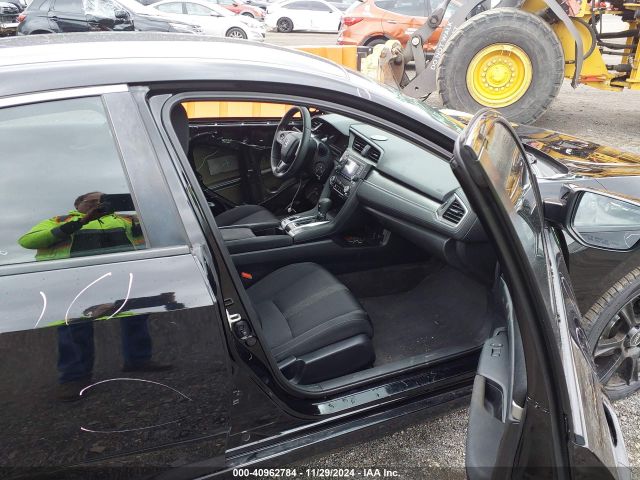 2HGFC2F55HH557981 Honda Civic Lx