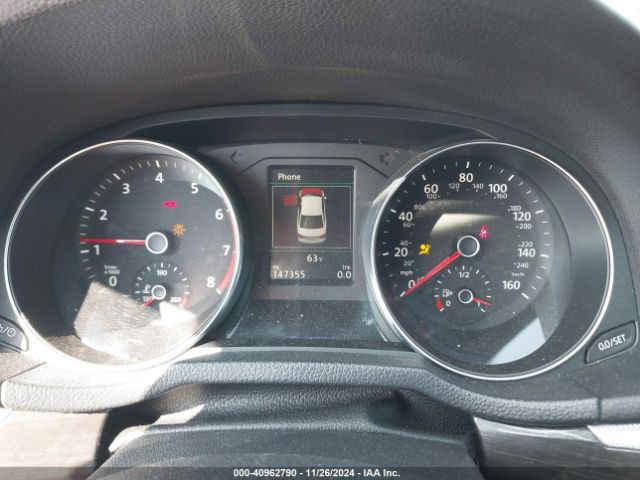 1VWGT7A39HC076718 Volkswagen Passat 1.8t Se