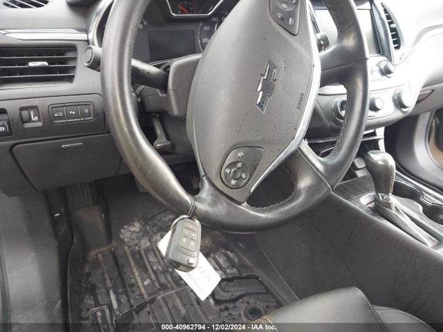 Chevrolet IMPALA 1LT 2017 2G1105S34H9196785 Image 11