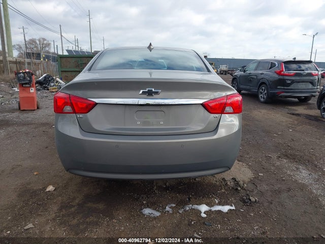 Chevrolet IMPALA 1LT 2017 2G1105S34H9196785 Image 17