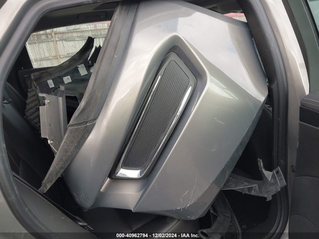 Chevrolet IMPALA 1LT 2017 2G1105S34H9196785 Image 12