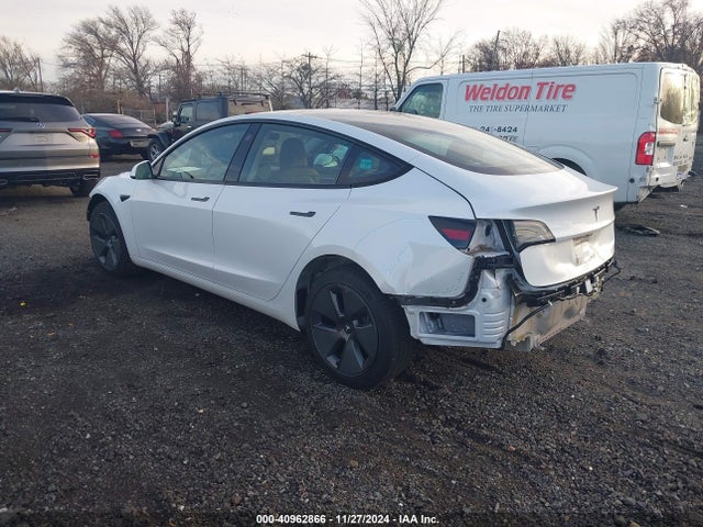 2023 TESLA MODEL 3 5YJ3E1EA0PF467503 Photo 2