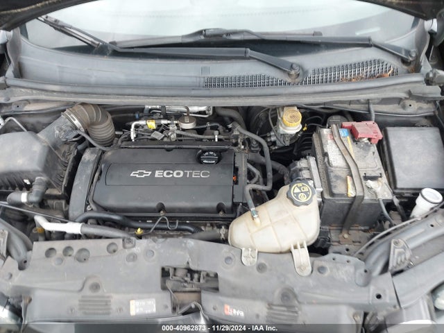 Chevrolet Sonic Ls Manual 2014 1G1JB5SG6E4184312 Image 10