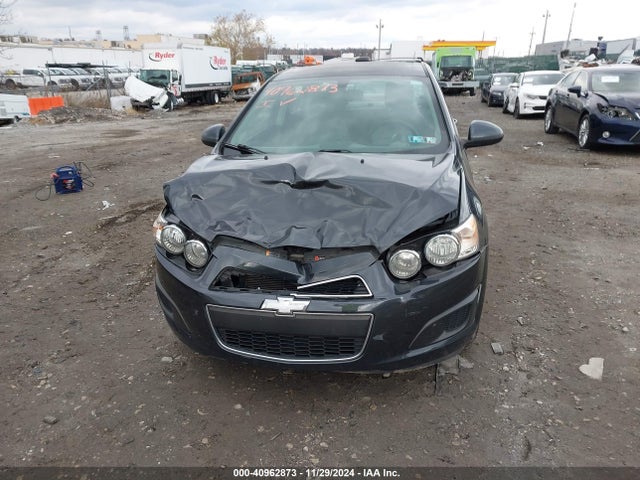 Chevrolet Sonic Ls Manual 2014 1G1JB5SG6E4184312 Image 12