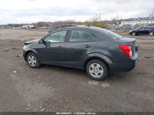 Chevrolet Sonic Ls Manual 2014 1G1JB5SG6E4184312 Image 14