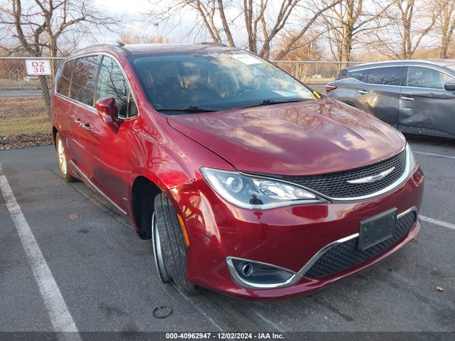 Chrysler Pacifica Touring L 2019 2C4RC1BG1KR561184 zdjęcie główne