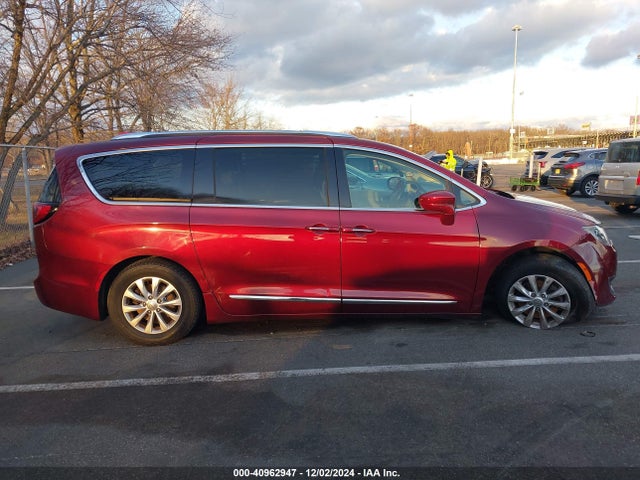 Chrysler Pacifica Touring L 2019 2C4RC1BG1KR561184 Image 13
