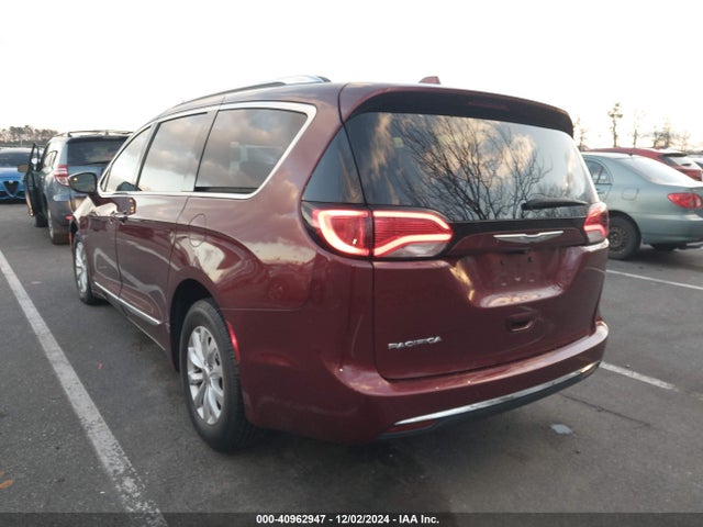 Chrysler Pacifica Touring L 2019 2C4RC1BG1KR561184 Image 3