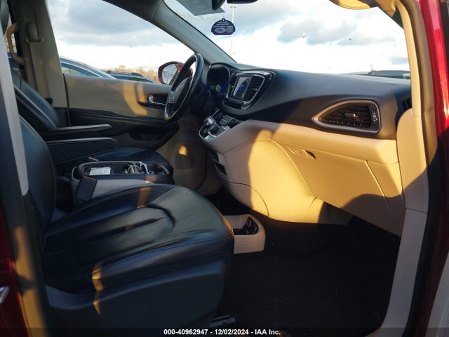 Chrysler Pacifica Touring L 2019 2C4RC1BG1KR561184 Image 5