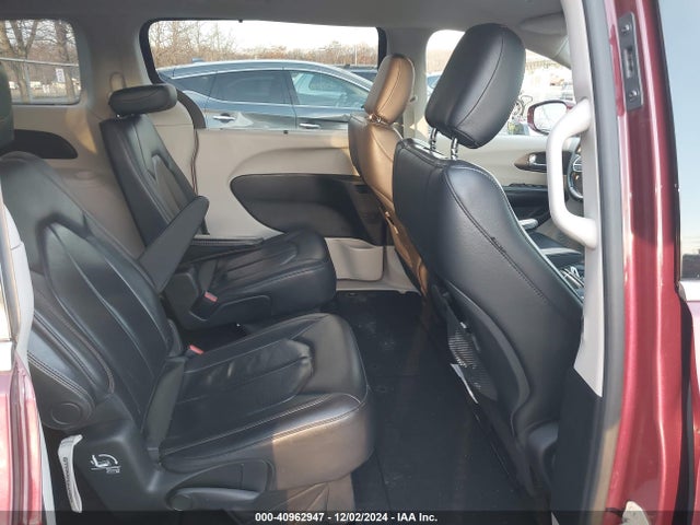 Chrysler Pacifica Touring L 2019 2C4RC1BG1KR561184 Image 8