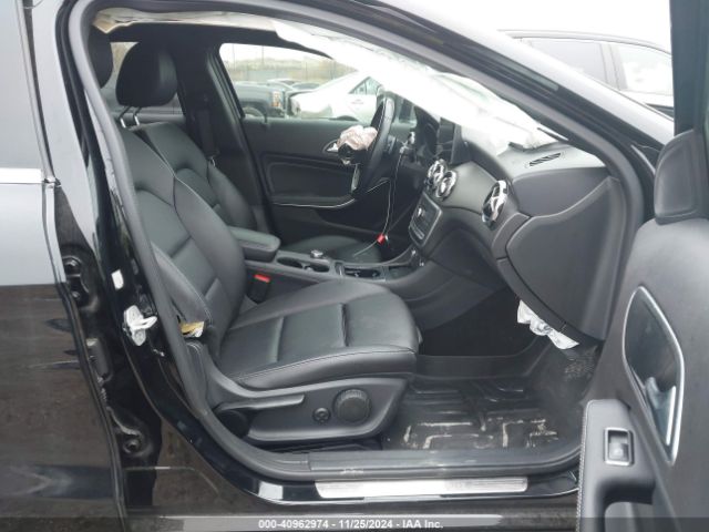 WDCTG4GB3JJ460993 Mercedes-Benz Gla 250 4matic