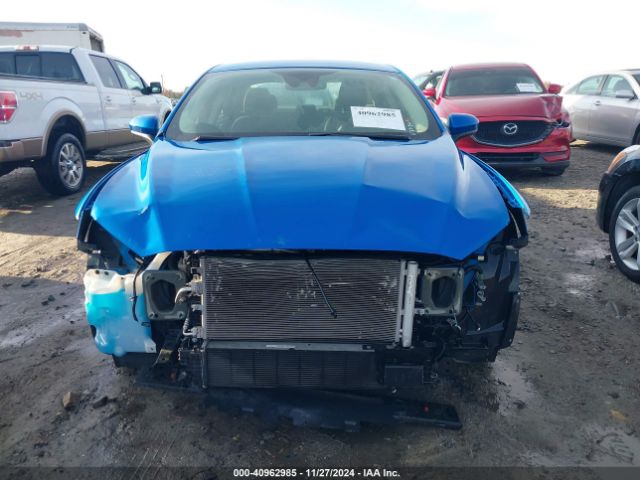 3FA6P0HD2KR160550 Ford FUSION SE