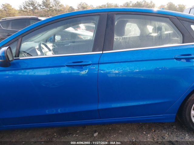 3FA6P0HD2KR160550 Ford FUSION SE