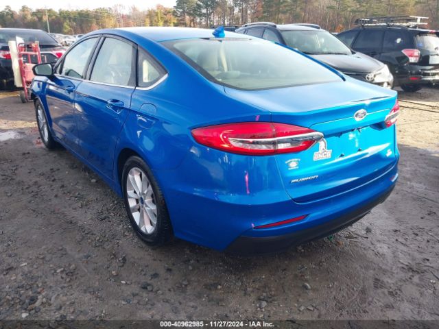 3FA6P0HD2KR160550 Ford FUSION SE