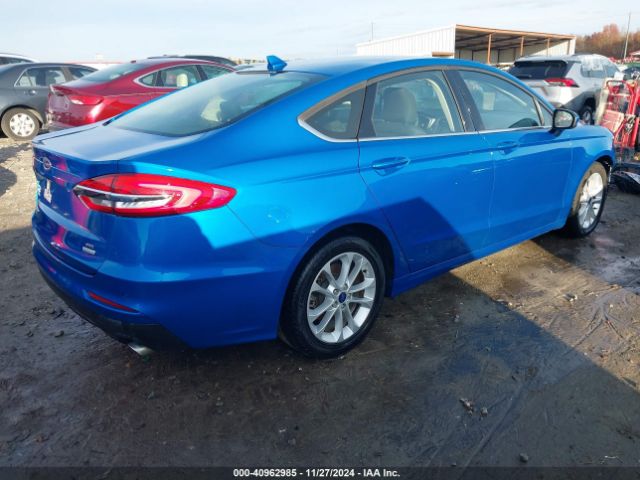 3FA6P0HD2KR160550 Ford FUSION SE