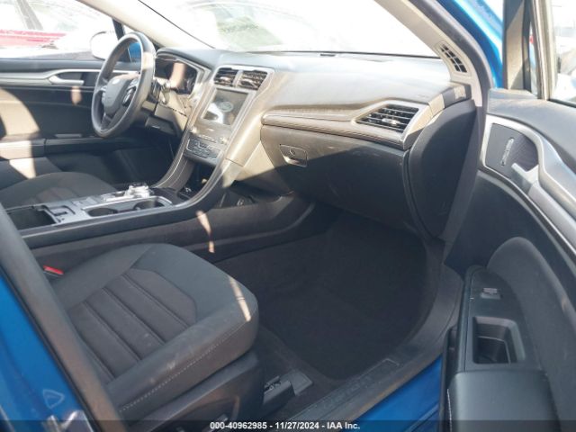 3FA6P0HD2KR160550 Ford FUSION SE