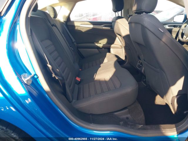 3FA6P0HD2KR160550 Ford FUSION SE